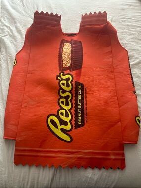 Reese’s Peanut Butter Cups Halloween costume - One Size Fits All